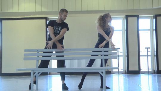 Powrót do Jazzowego Teatru Tańca. "Brodzić po wodzie", premiera już w listopadzie