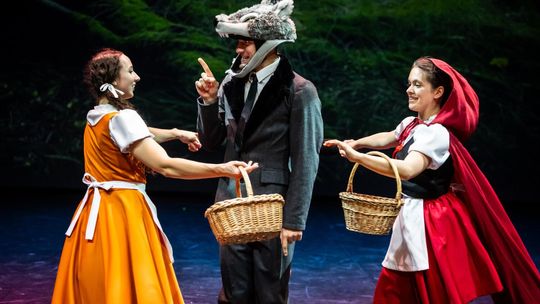 Premiera spektaklu "Świętokrzyska przygoda Jasia i Małgosi" w Kieleckim Teatrze Tańca