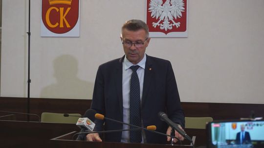 Prezydent Kielc chce zwołać nadzwyczajną sesję ws. miejskiego programu in vitro