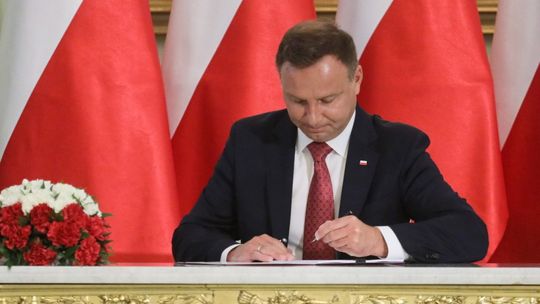 Prezydent podpisał ustawę w sprawie czternastej emerytury