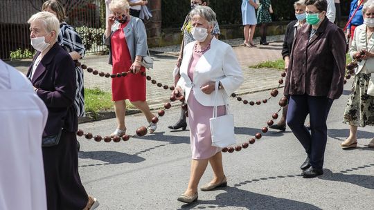 Procesje przeszły ulicami miasta