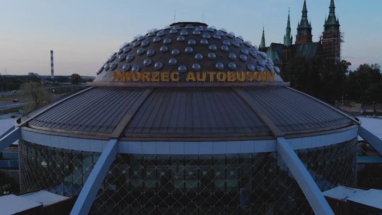 Projekt przebudowy dworca z szansą na prestiżową nagrodę