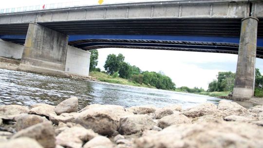 Przekroczone stany ostrzegawcze na czterech rzekach regionu