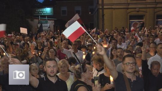 Przemaszerowali ulicami Kielc w obronie sądów