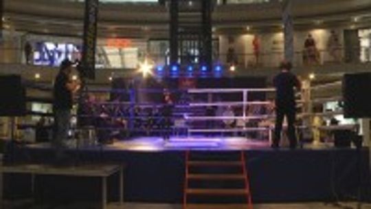 Przyszli radni i samorządowcy w ogniu pytań - dwie debaty przedwyborcze w Kielcach