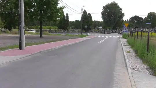 Racławicka (w połowie) odnowiona