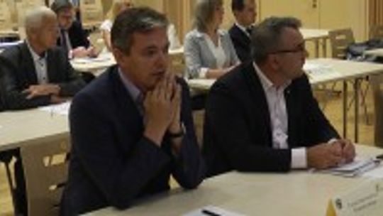 Radni sejmiku zgodzili się na obcięcie pensji marszałka Adam Jarubasa