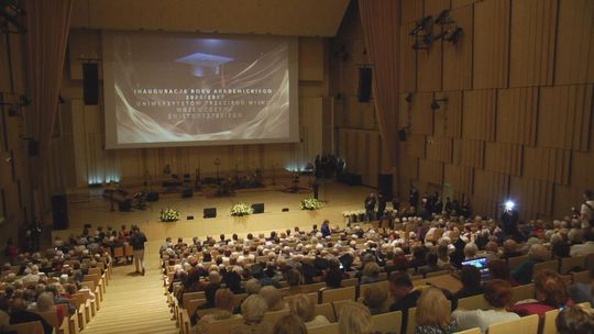 Rok akademicki rozpoczął się dla wszystkich studentów. Również tych na emeryturze