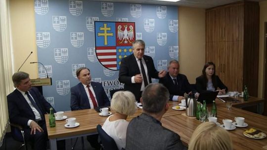 Rozmawiali o walce z wykluczeniem komunikacyjnym