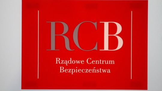 Rządowe Centrum Bezpieczeństwa rozesłało ostrzeżenie przed burzami z gradem i silnym wiatrem