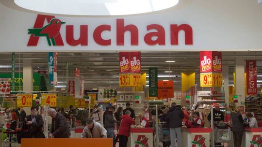 Pracownicy marketu Auchan w Kielcach walczą o swoje