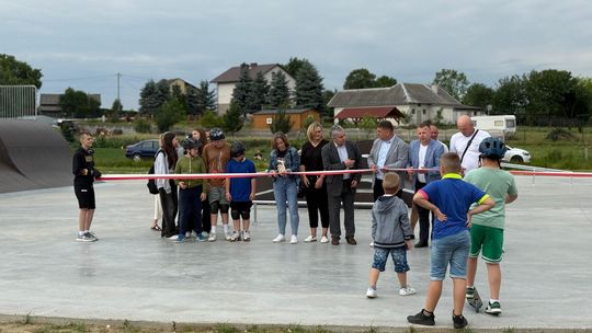 Skatepark w Radoszycach otwarty!