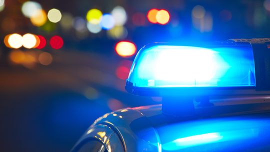 Służby badają nocny pożar hali produkcyjnej dronów