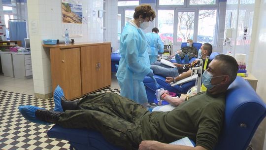 "Spokrewnieni służbą" - terytorialsi oddali krew