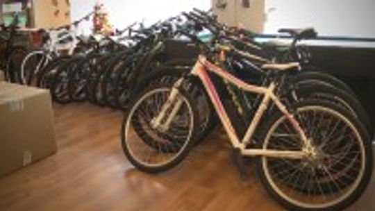 Sprzęt sportowy dla dzieci z placówki "Kamyk" w Kielcach