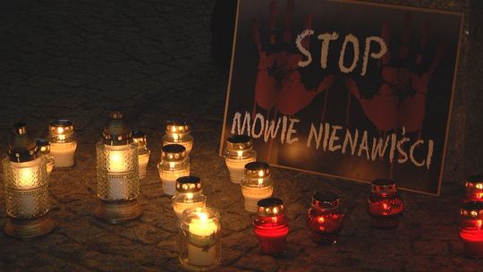 "Stop Hejt! Nienawiść zabija". Kolejna rocznica śmierci prezydenta Gdańska