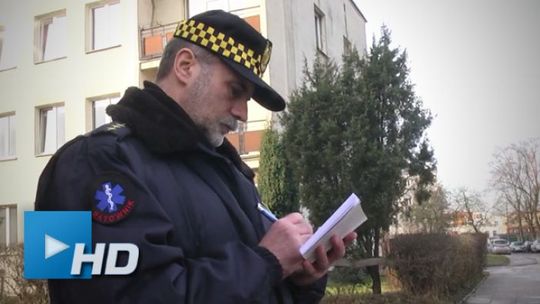 Straż Miejska sprawdza czym mieszkańcy palą w piecach