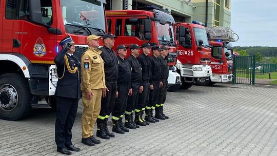 Strażacy oddali hołd żołnierzowi