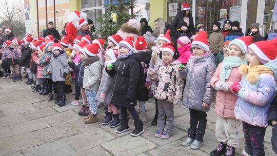 Świąteczna zabawa na kieleckim Czarnowie