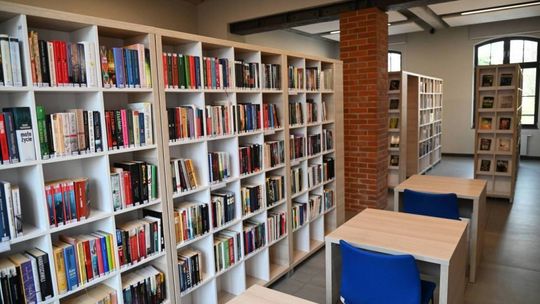 Światowy Dzień Książki: czytamy najchętniej kryminały, zwłaszcza Remigiusza Mroza