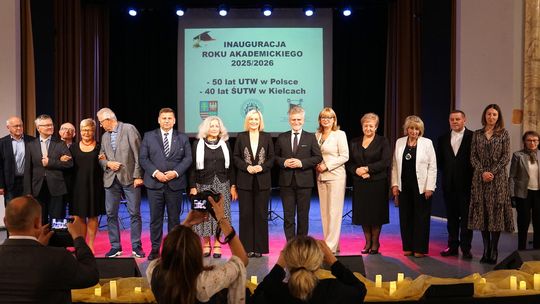 Świętokrzyski Uniwersytet Trzeciego Wieku zainaugurował nowy rok akademicki