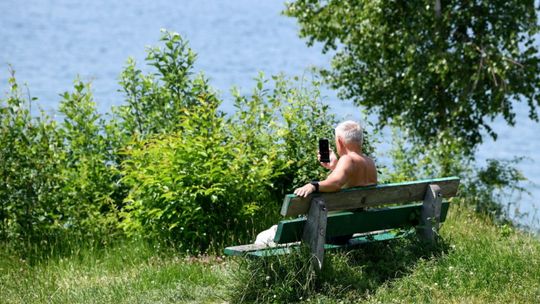 Synoptyk IMGW: to będzie kolejna gorąca noc