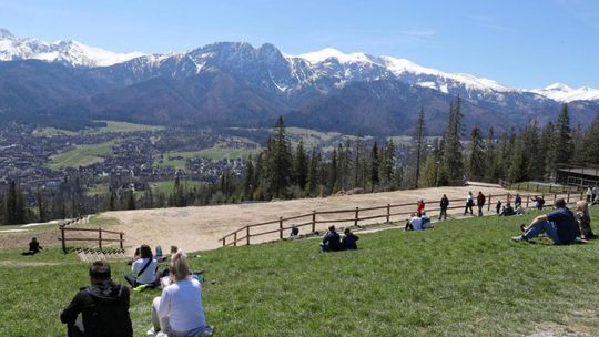 Synoptyk IMGW: w poniedziałek podobna pogoda jak w weekend; do 20 st. C. na zachodzie