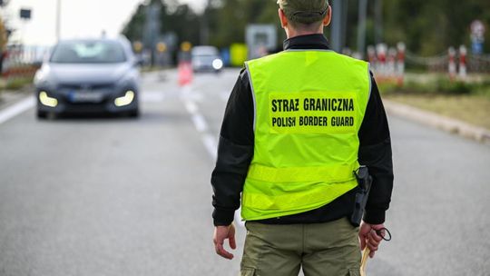 Szef MSWiA: przedłużymy tymczasowe kontrole na granicy ze Słowacją o następne 20 dni, do 2 listopada