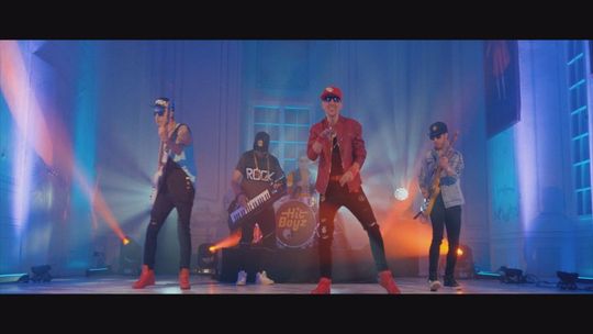 „Szwarna” - posłuchaj nowego utworu zespołu Hit Boyz z Kielc