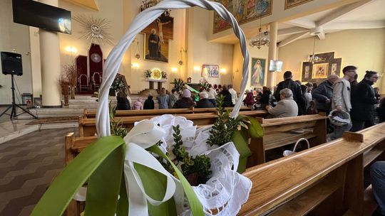 Tradycja wiary w koszyku- skarżyszczanie poświęcili pokarmy