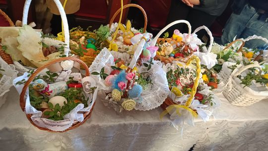 Tradycyjne święcenie w suchedniowskim kościele