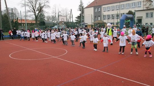 Tropem Wilczym z włoszczowskimi policjantami 