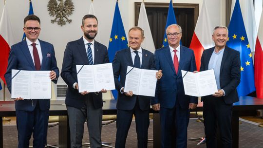 Trzy lata koalicji 15 października