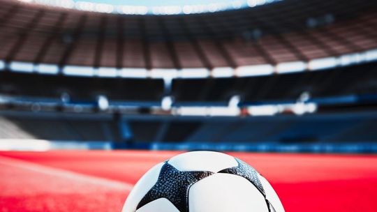 Udany początek sezonu Korony Kielce – czy jest szansa na coś więcej niż walkę o utrzymanie?