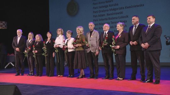 Uhonorowano nauczycieli z regionu