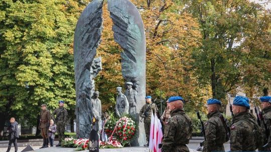 Uroczystość upamiętniająca 83. rocznicę utworzenia Polskiego Państwa Podziemnego