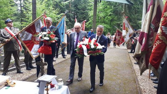 Uroczystości na Cmentarzu Partyzanckim