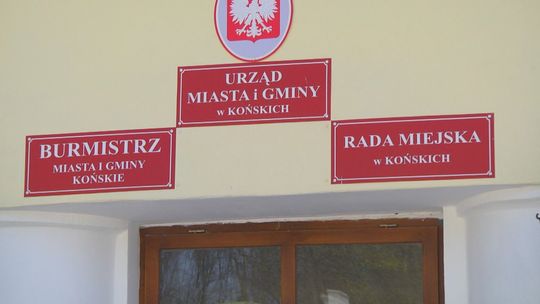 Urząd Miasta otwiera się dla petentów. Kasa jest już czynna!