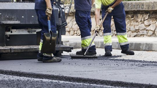 Uwaga będą utrudnienia w ruchu Uwaga będą utrudnienia w ruchu