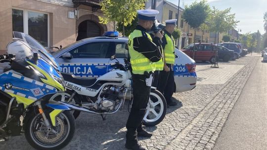 Uwaga na znaki i prędkość w centrum Końskich