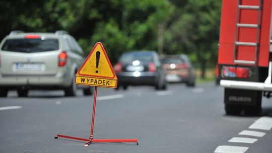W czasie majówki doszło do ponad 300 wypadków; zginęło 19 osób, a 383 zostały ranne