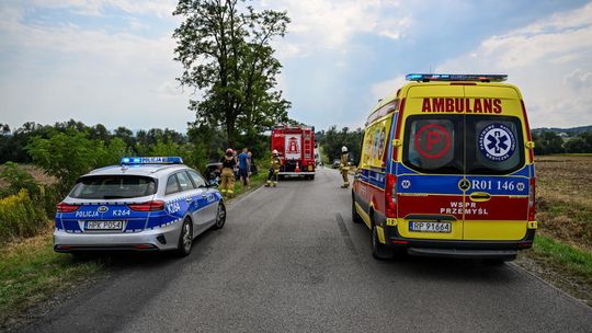 W długi weekend doszło do 230 wypadków; zginęło 21 osób