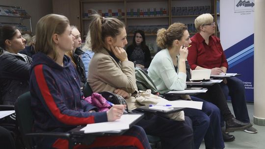 W jaki sposób obywatelki Ukrainy mogą odnaleźć się na regionalnym rynku pracy?