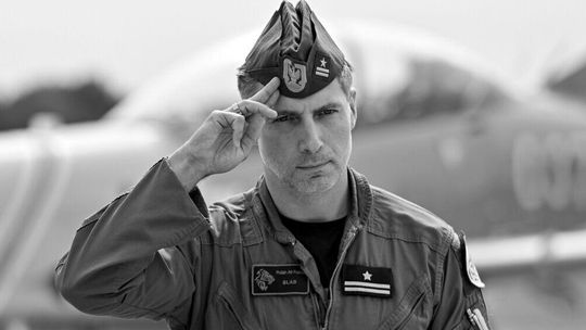 W katastrofie F-16 zginął major Maciej „Slab” Krakowian