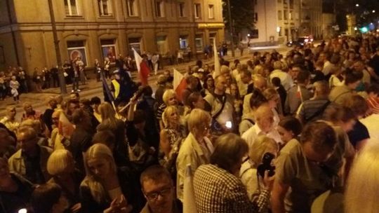 W Kielcach odbył się kolejny protest w obronie sądów