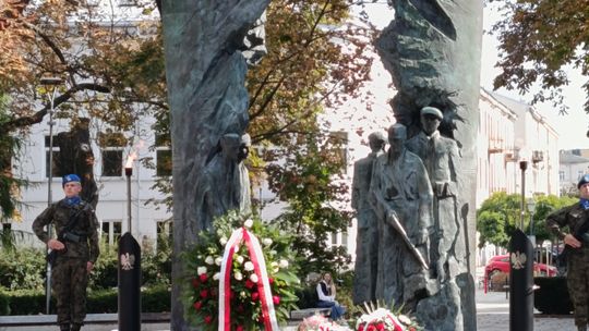 W Kielcach uczczono rocznicę powstania Polskiego Państwa Podziemnego