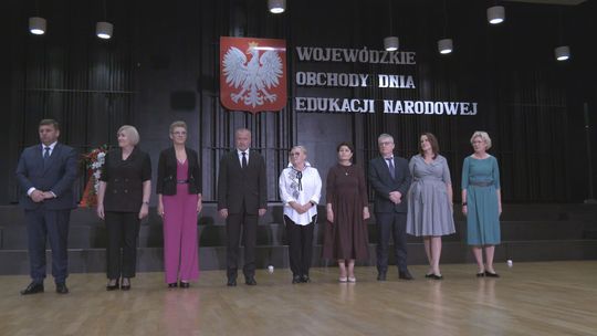 W Polsce jest 701,1 tys. nauczycieli, 84,2 proc. z nich to kobiety