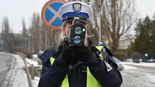 W święta na drogach więcej patroli policji, w tym z grupy SPEED