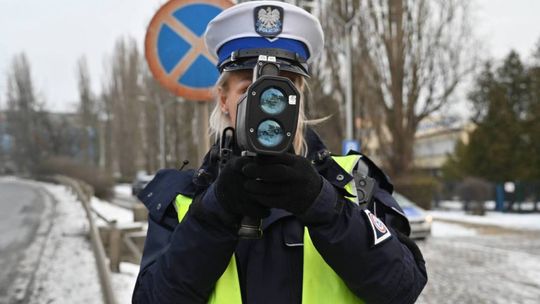 W święta na drogach więcej patroli policji, w tym z grupy SPEED