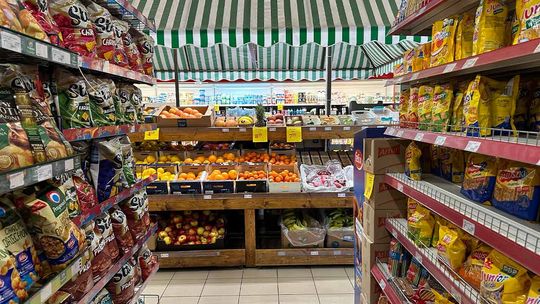 W Wielką Sobotę większość sklepów będzie czynna do godz.13 W Wielką Sobotę większość sklepów będzie czynna do godz.13